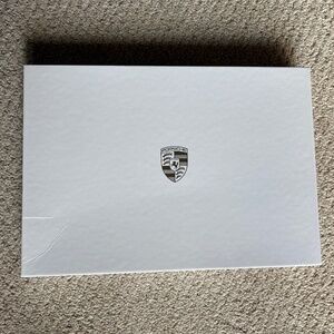 Porsche logo gift box